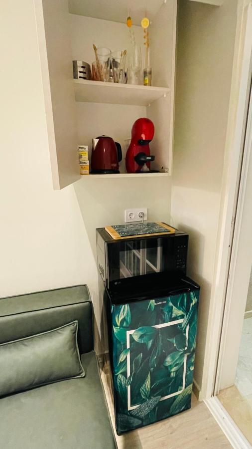 Beautiful Studio Two Steps To The Beach Torrevieja Eksteriør billede